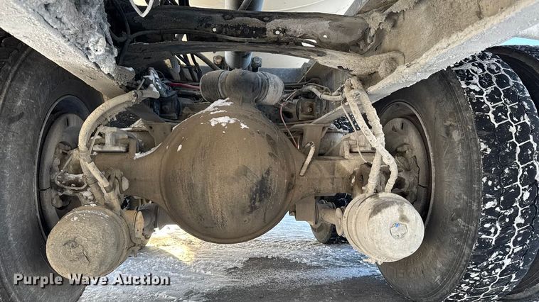 image for item EA2298 2013 Freightliner SD14 ready mix truck