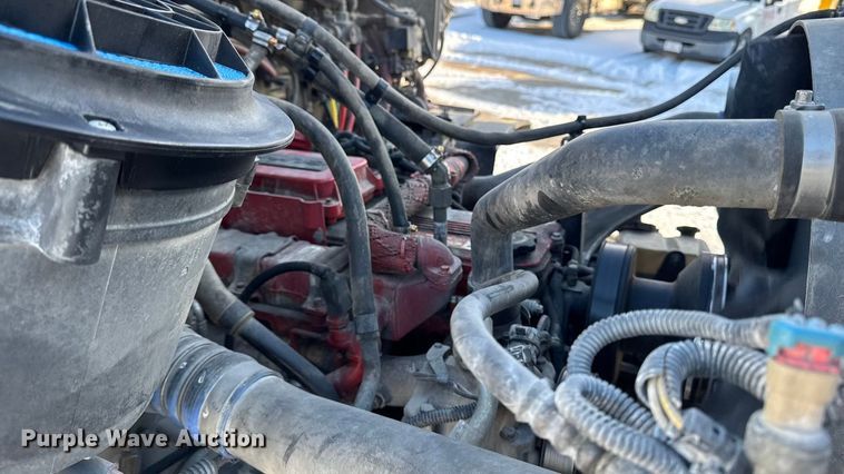 image for item EA2298 2013 Freightliner SD14 ready mix truck