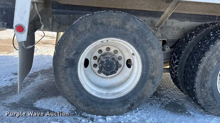 image for item EA2298 2013 Freightliner SD14 ready mix truck