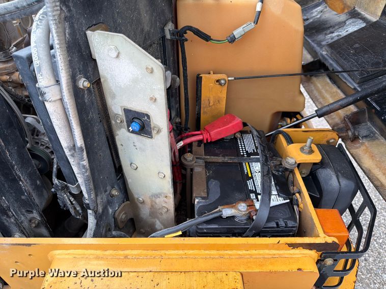 image for item EA4923 2009 Caterpillar CB32 double drum vibratory roller