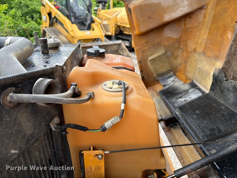 image for item EA4923 2009 Caterpillar CB32 double drum vibratory roller
