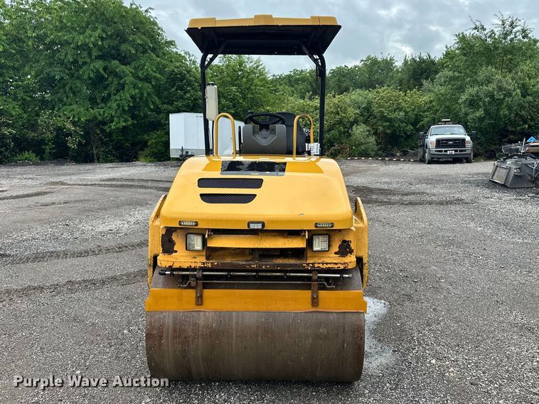 image for item EA4924 2008 Caterpillar CC34 combination vibratory roller