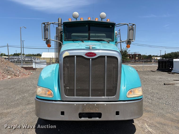 image for item EC8355 2012 Peterbilt 384 dump truck