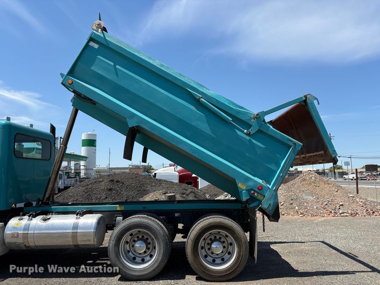 image for item EC8355 2012 Peterbilt 384 dump truck