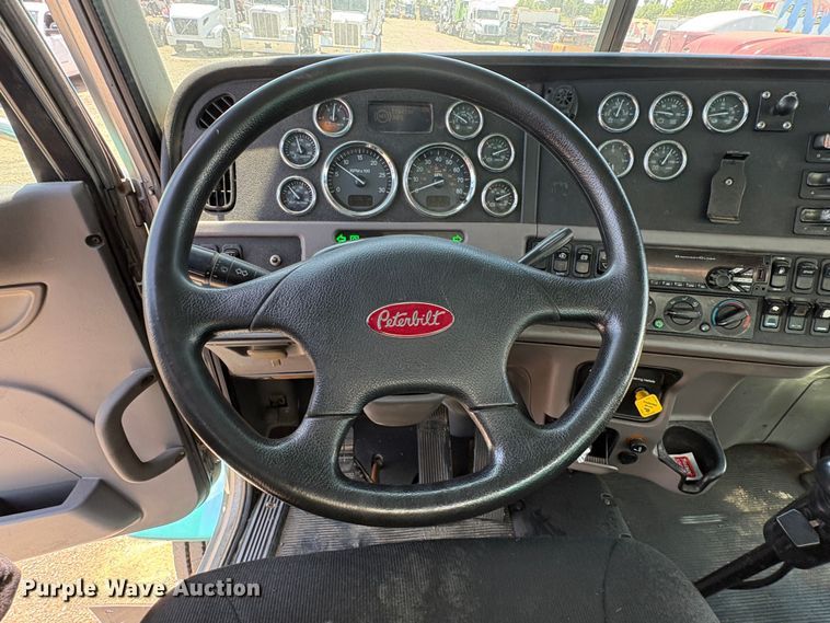image for item EC8355 2012 Peterbilt 384 dump truck