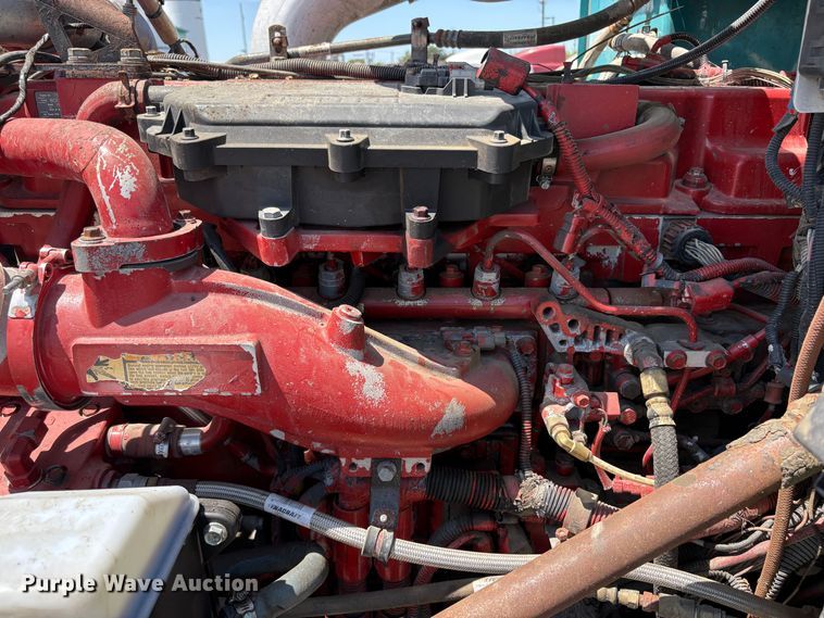 image for item EC8355 2012 Peterbilt 384 dump truck