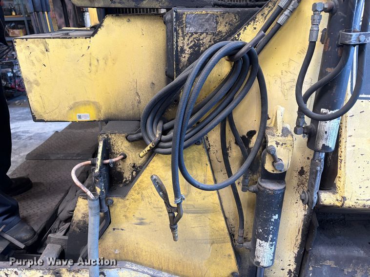 image for item EC8358 Bomag 814-2 paver