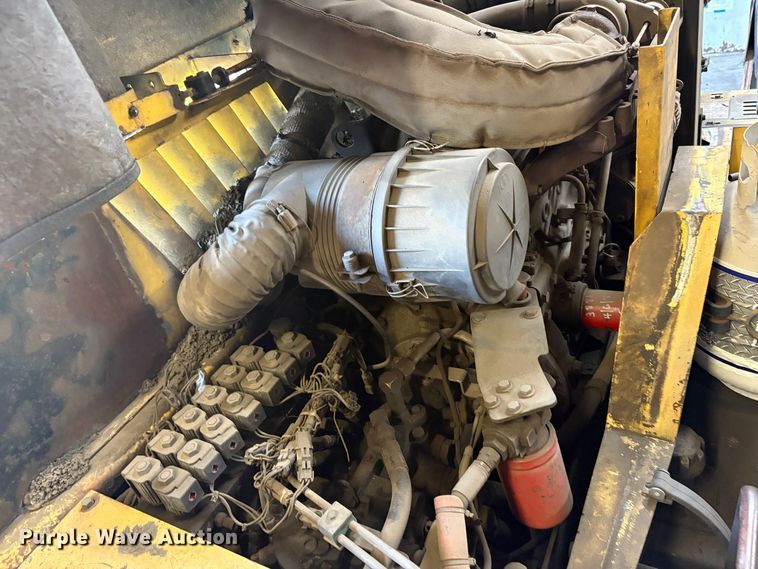 image for item EC8358 Bomag 814-2 paver