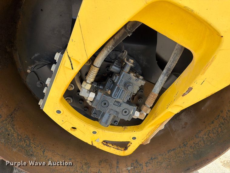 image for item ED5295 2013 Bomag BW 161 AD-4 double drum vibratory roller
