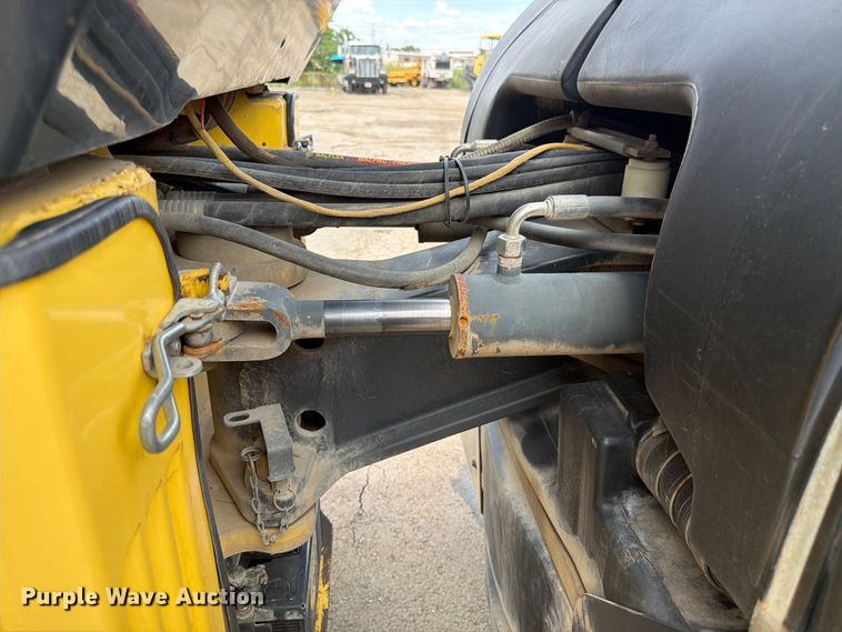 image for item ED5295 2013 Bomag BW 161 AD-4 double drum vibratory roller