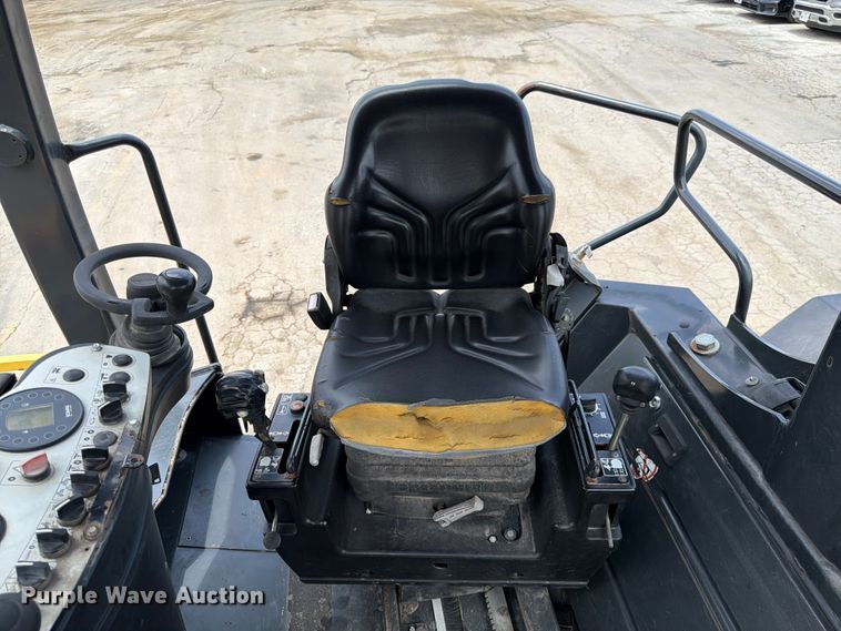 image for item ED5295 2013 Bomag BW 161 AD-4 double drum vibratory roller