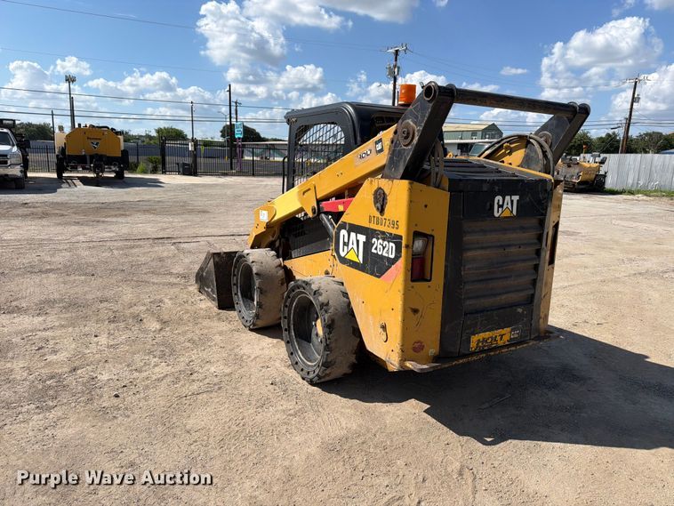 image for item ED5298 2017 Caterpillar 262D skid steer loader