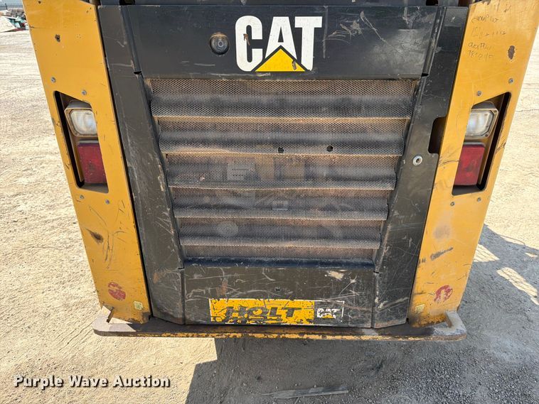 image for item ED5298 2017 Caterpillar 262D skid steer loader