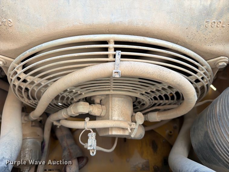 image for item ED5298 2017 Caterpillar 262D skid steer loader