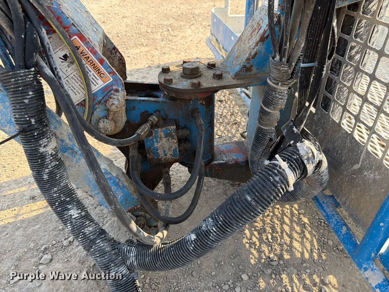 image for item ED5299 2000 Genie S-45 boom lift