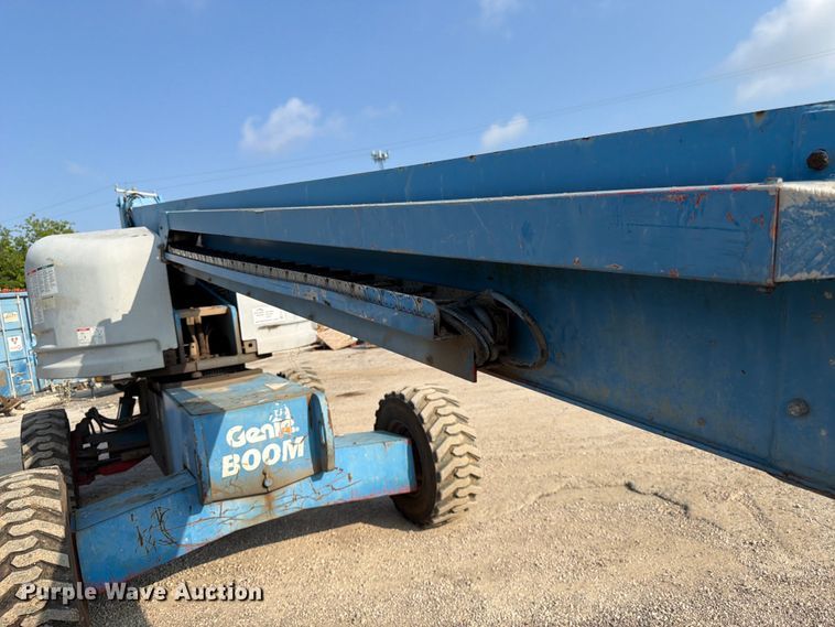 image for item ED5299 2000 Genie S-45 boom lift