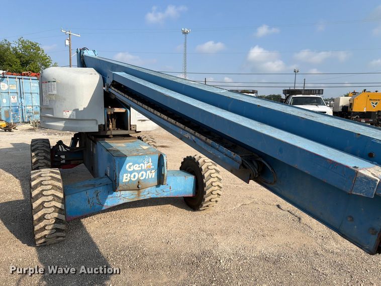 image for item ED5299 2000 Genie S-45 boom lift