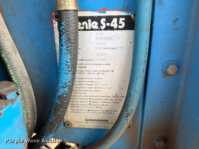 image for item ED5299 2000 Genie S-45 boom lift