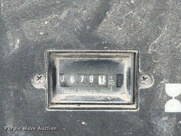 image for item ED5300 2013 Doosan P185WJD-T41 air compressor