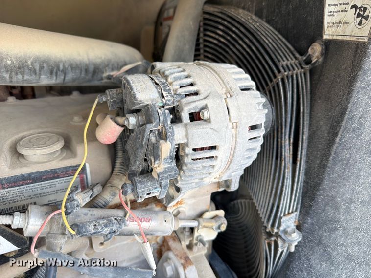image for item ED5300 2013 Doosan P185WJD-T41 air compressor