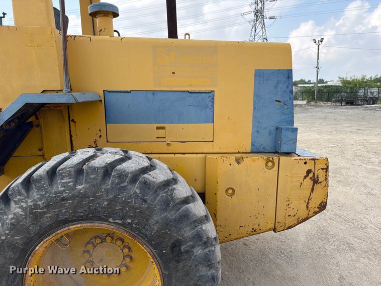 image for item ED5302 1994 Komatsu WA180-1 wheel loader