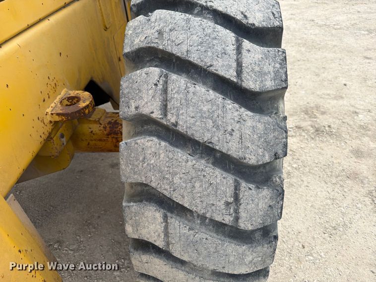 image for item ED5302 1994 Komatsu WA180-1 wheel loader