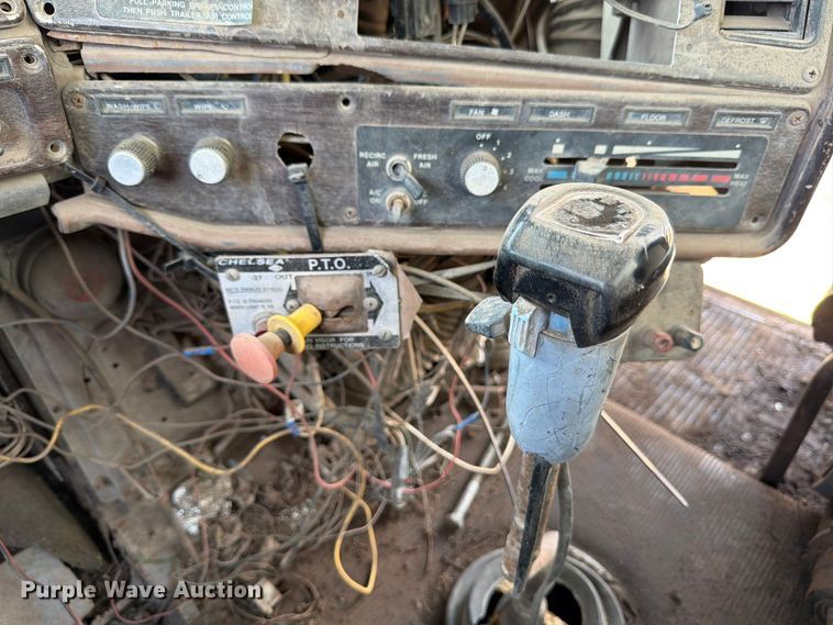 image for item ED5307 1986 Freightliner Conventional water truck