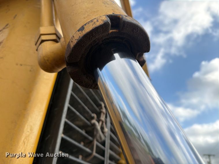 image for item ED5316 Caterpillar D6R XL dozer