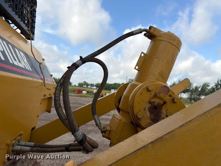 image for item ED5316 Caterpillar D6R XL dozer