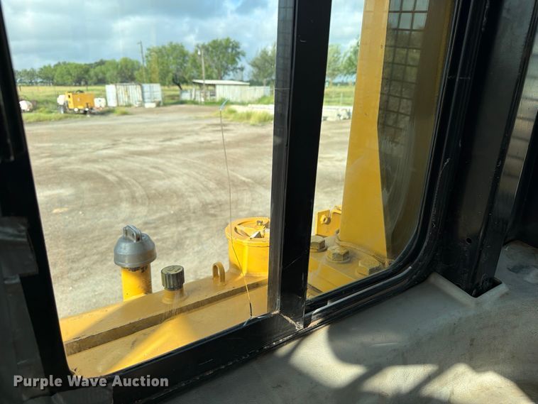 image for item ED5316 Caterpillar D6R XL dozer