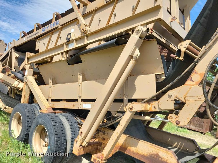 image for item EE1057 The Screen Machine  Spyder screening plant