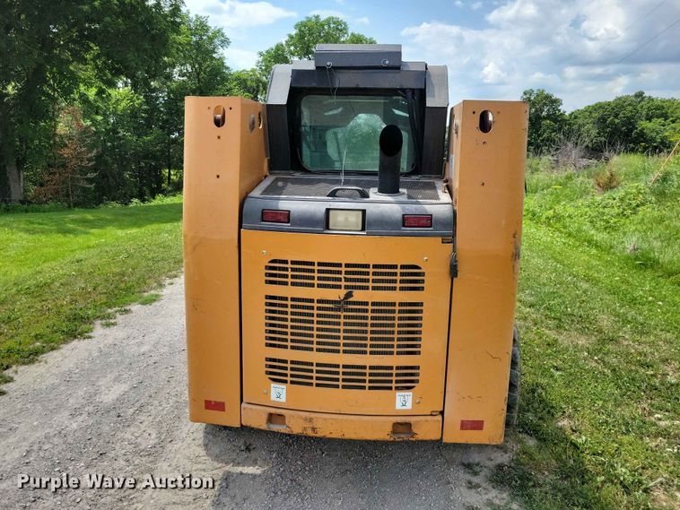 image for item EE1058 2005 Case 420 skid steer loader