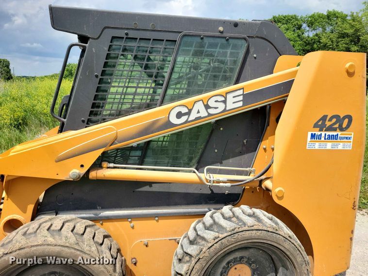 image for item EE1058 2005 Case 420 skid steer loader