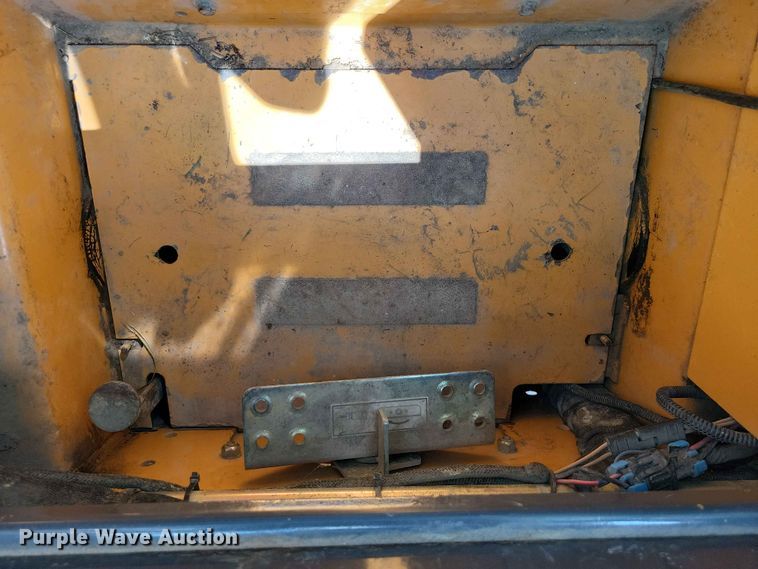 image for item EE1058 2005 Case 420 skid steer loader