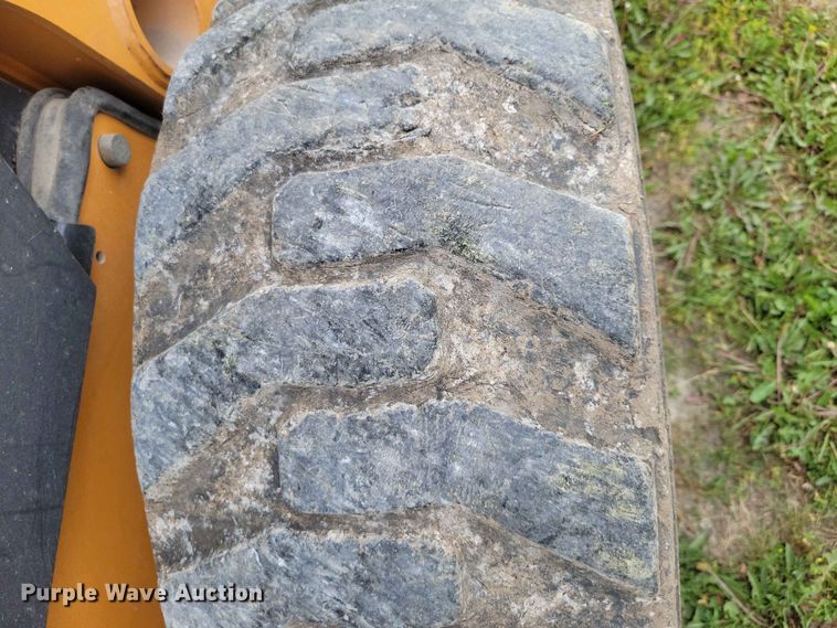 image for item EE1058 2005 Case 420 skid steer loader