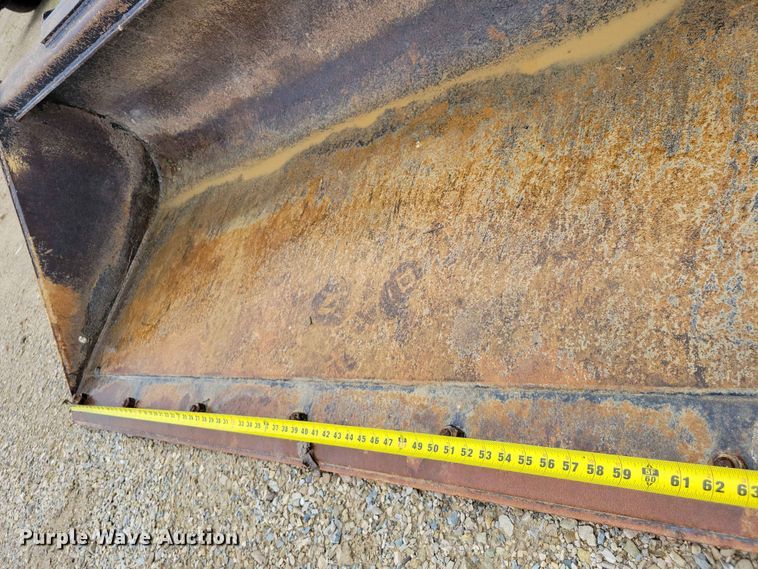 image for item EE1059 2023 John Deere 330G skid steer loader