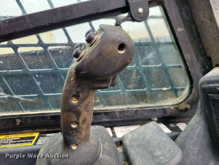 image for item EE1059 2023 John Deere 330G skid steer loader