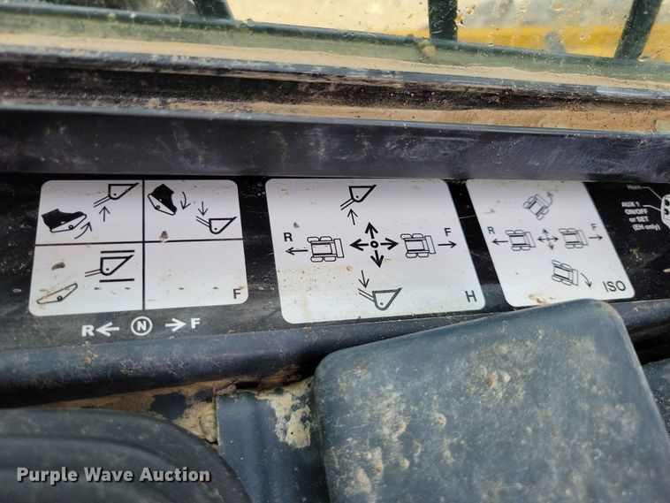 image for item EE1059 2023 John Deere 330G skid steer loader