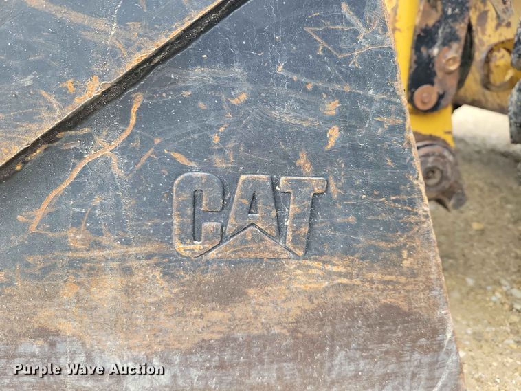 image for item EE1060 2009 Caterpillar 252B2 skid steer loader