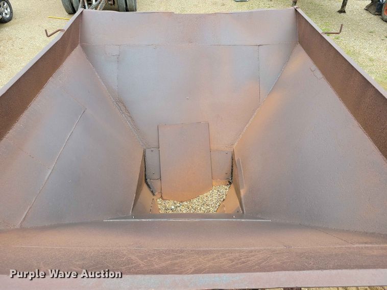 image for item EE1061 Surge bin