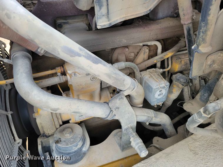 image for item EE1066 2003 John Deere 300D articulated haul truck
