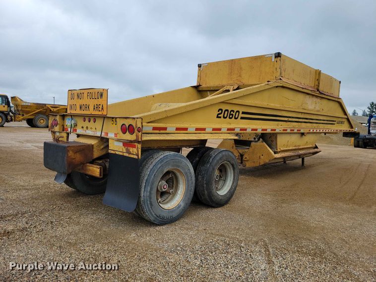 image for item EE1067 1998 Load King 2060 bottom dump trailer