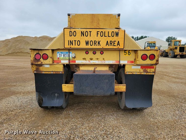 image for item EE1067 1998 Load King 2060 bottom dump trailer