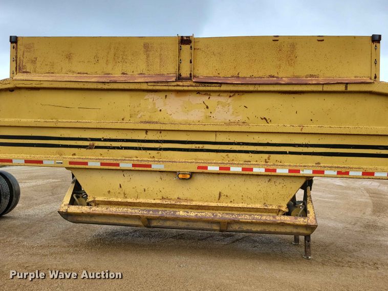 image for item EE1067 1998 Load King 2060 bottom dump trailer