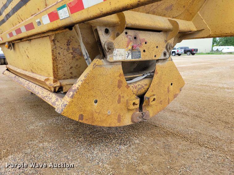 image for item EE1067 1998 Load King 2060 bottom dump trailer