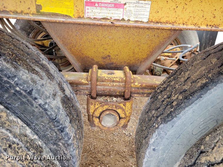 image for item EE1067 1998 Load King 2060 bottom dump trailer