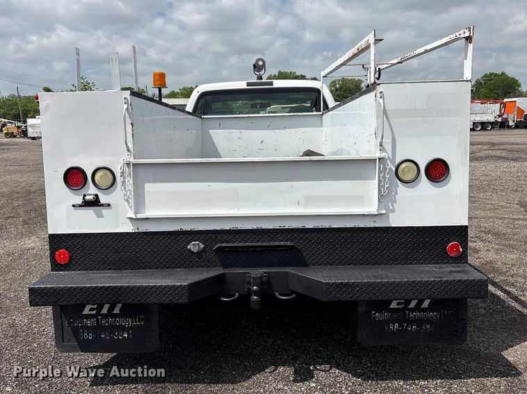 image for item EG8988 2008 Ford F350 Super Duty utility bed pickup truck