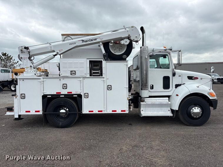 image for item EG9018 2014 Peterbilt 337 utility / service truck