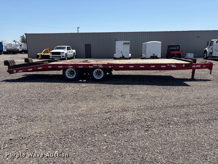 image for item EG9080 2006 Trail King TK40LP equipment trailer