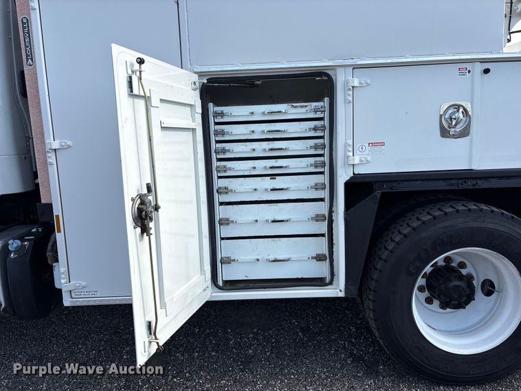 image for item EG9086 2012 Freightliner Business Class M2 utility / service truck
